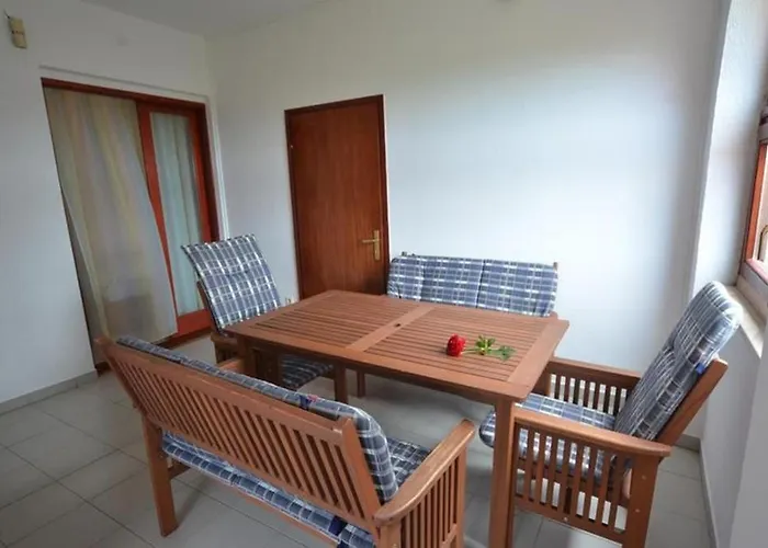 Villa Dragica A6 *